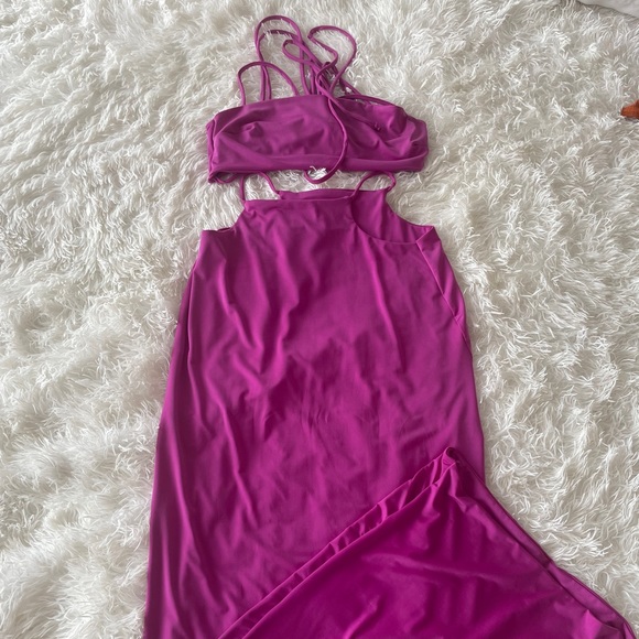 Two piece set - Picture 2 of 3